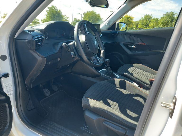 Peugeot 2008 Active Pack Pure Tech
