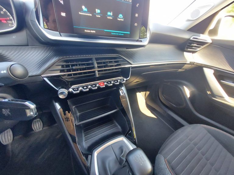 Peugeot 2008 Active Pack Pure Tech