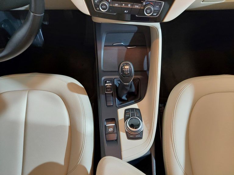 BMW X1 SDRIVE 18d 136CV