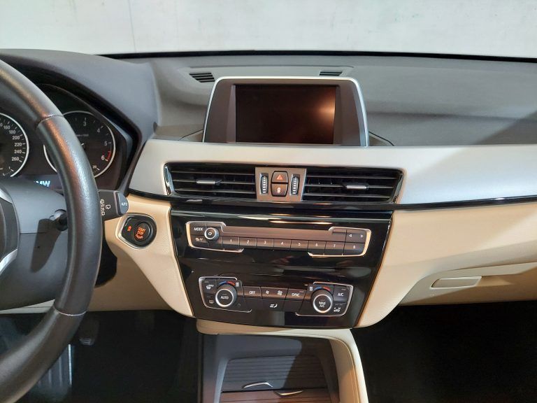 BMW X1 SDRIVE 18d 136CV