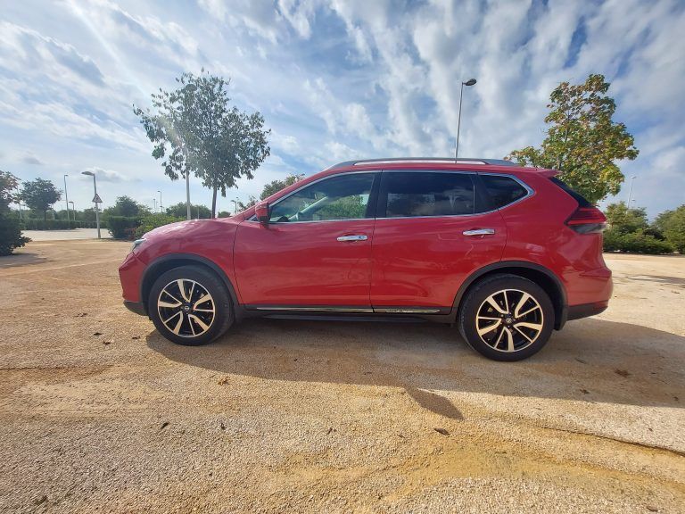 NISSAN X-TRAIL 5P dCi 110 kW E6D XTRONIC 4X4i TEKNA