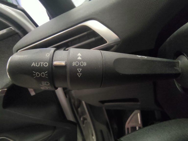 PEUGEOT 3008 1.6BLUEHDI 88KW 120CV GT LINE SS 5p