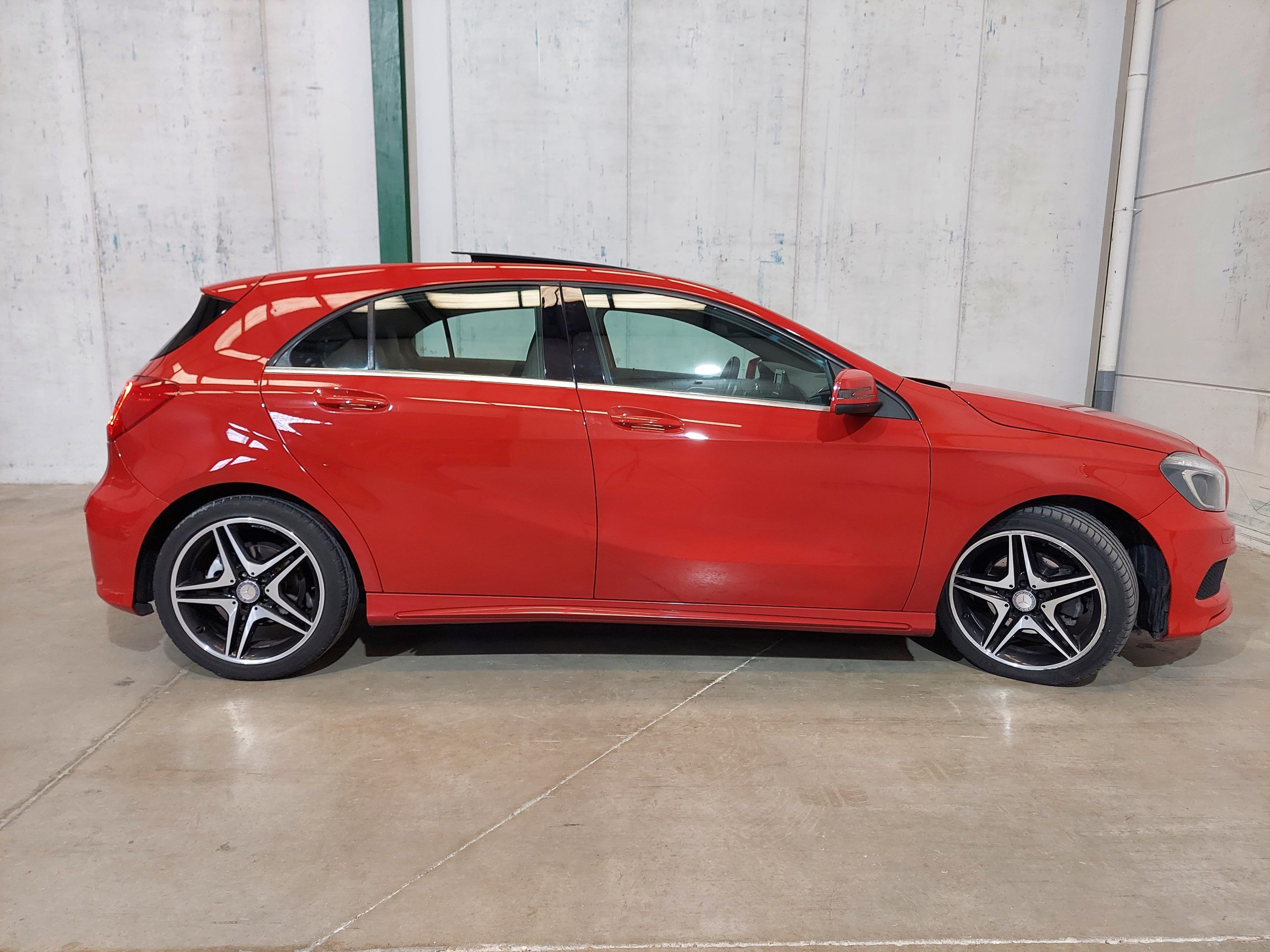 MERCEDES-BENZ Clase A A 200 CDI AMG Line 7G-DCT