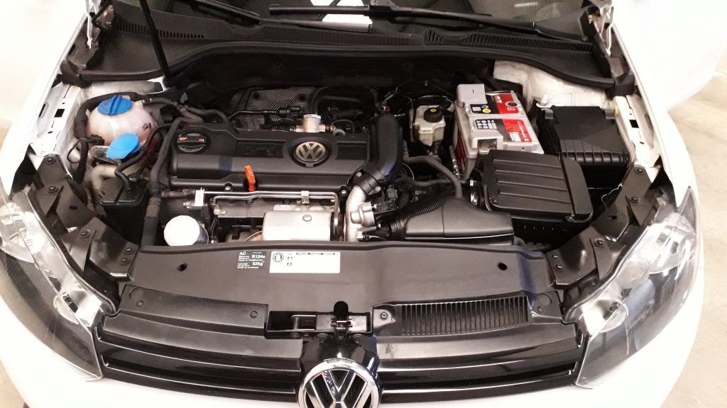 VOLKSWAGEN GOLF ADVANCE 1.4TSI 122CV DSG 7 VEL.