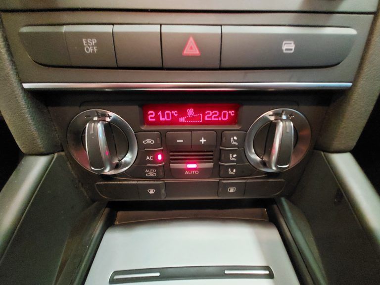 AUDI A3 Sportback 2.0 TDI 140cv DPF Ambition 5p.