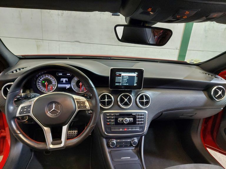 MERCEDES-BENZ Clase A A 200 CDI AMG Line 7G-DCT