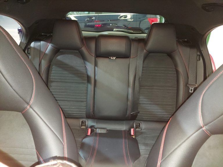 MERCEDES-BENZ Clase A A 200 CDI AMG Line 7G-DCT