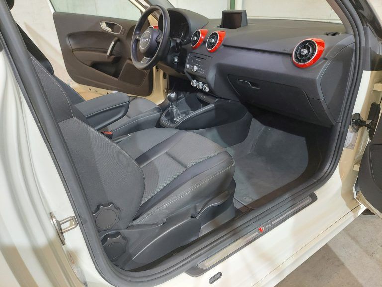 AUDI A1 SLINE 1.6TDI 105CV