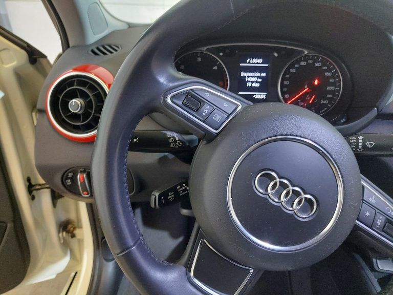 AUDI A1 SLINE 1.6TDI 105CV